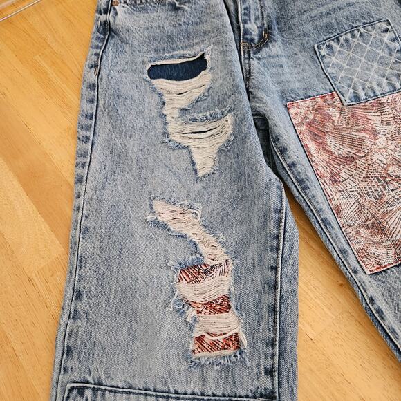 Kancan 90's Boyfriend Patch Denim Jeans Boho Sz 9/28 EUC - Picture 9 of 12